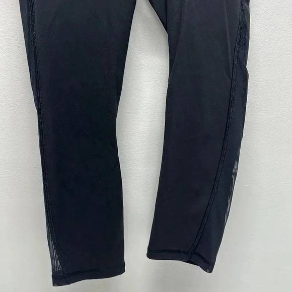 Lululemon Train Times Crop Cropped Pants Leggings Black Mesh Panels 21" Size 4 - Picture 5 of 11